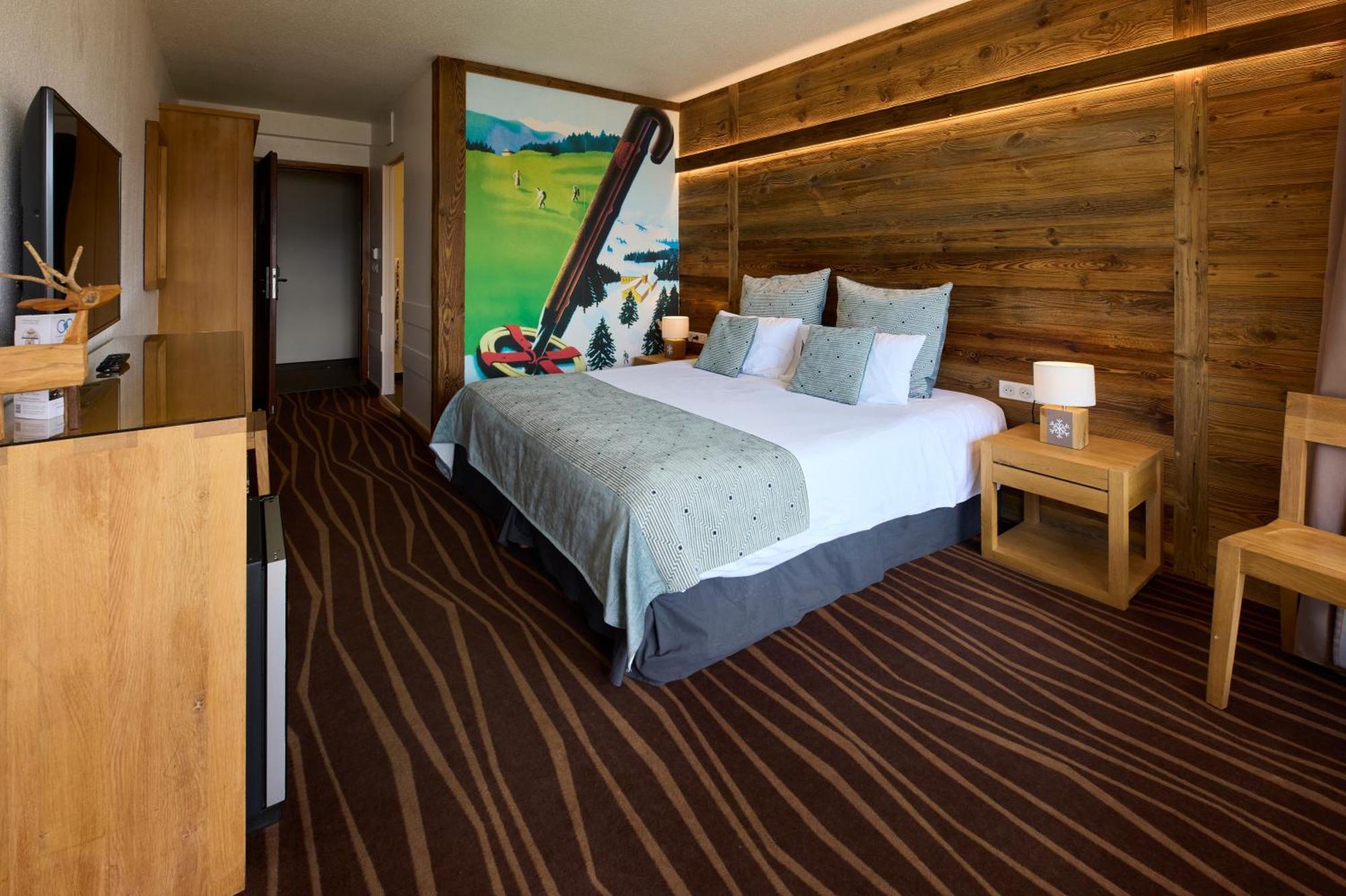 Hotel Le Grand Tetras Font-Romeu-Odeillo-Via Luaran gambar