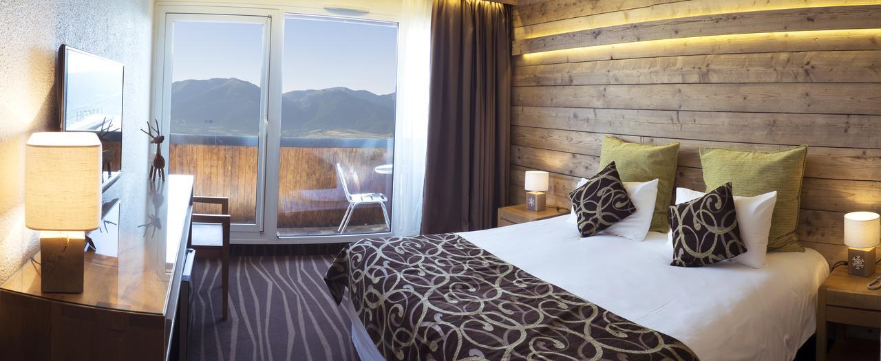 Hotel Le Grand Tetras Font-Romeu-Odeillo-Via Luaran gambar