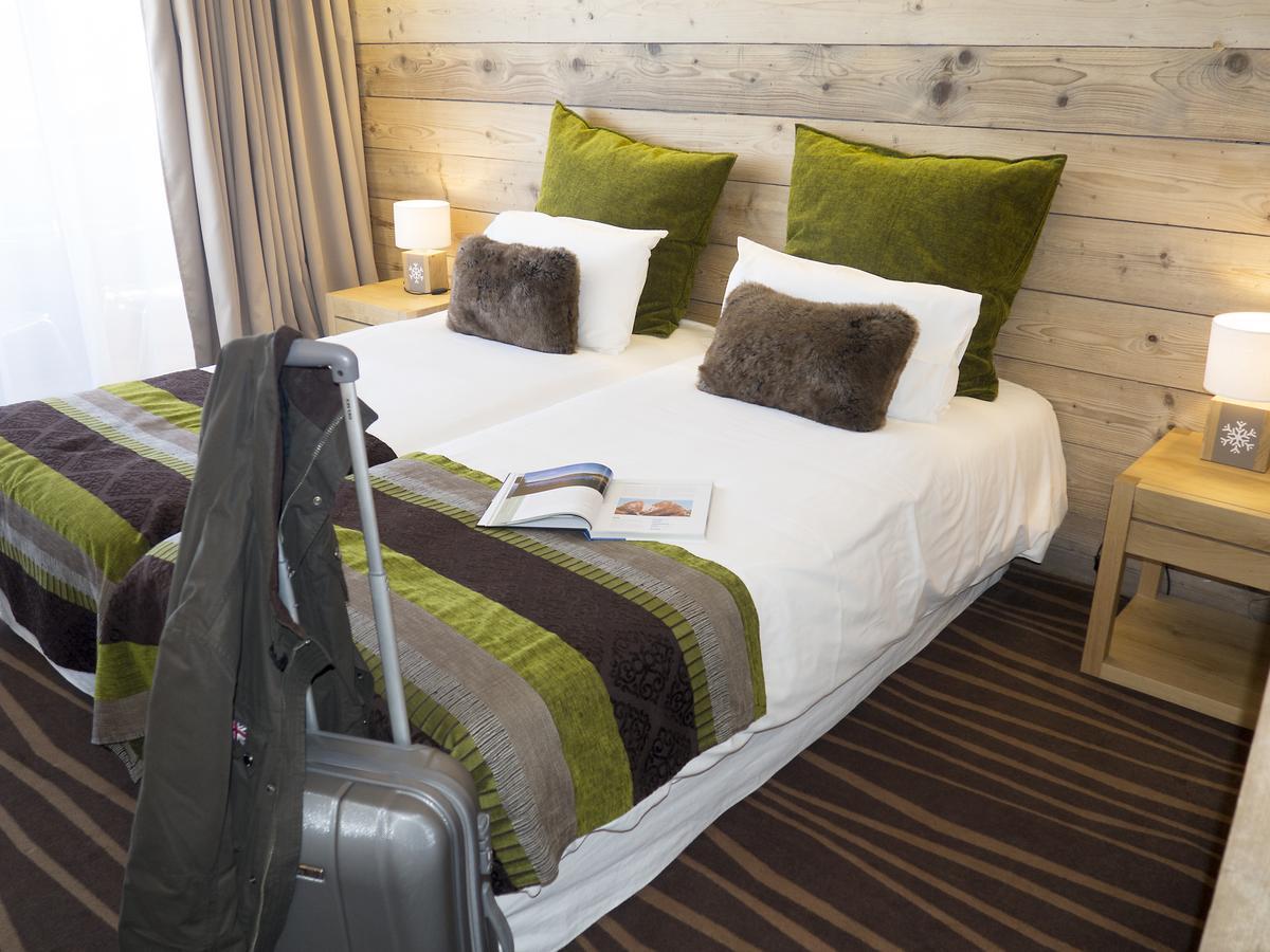 Hotel Le Grand Tetras Font-Romeu-Odeillo-Via Luaran gambar