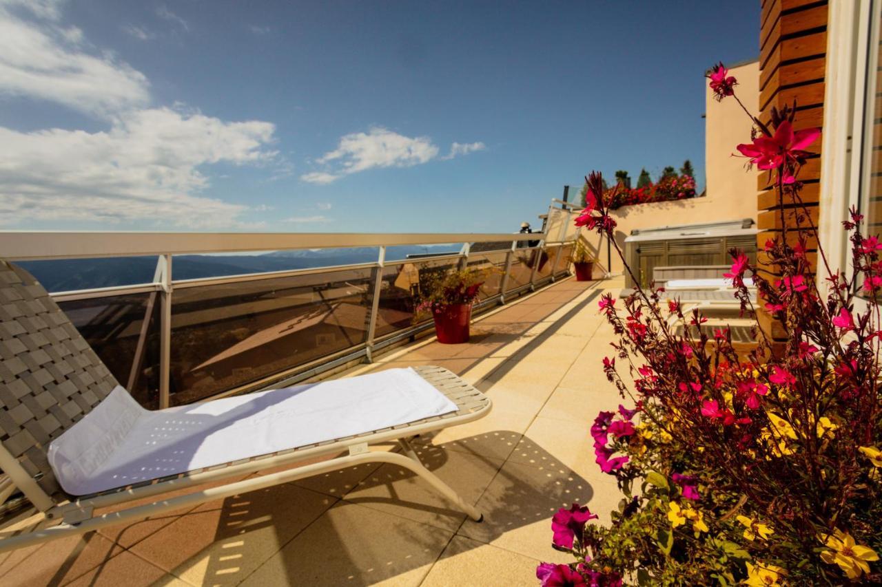 Hotel Le Grand Tetras Font-Romeu-Odeillo-Via Luaran gambar